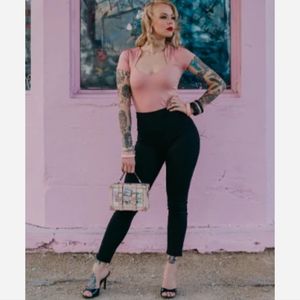 Audrey Cigarette Leggings